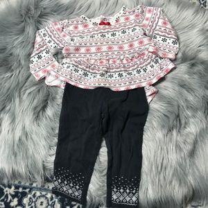 Carter's 12M long sleeved winter themed outfit